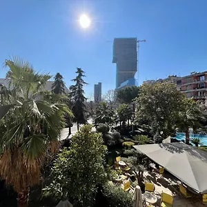 In Skanderbeg Square - Center 1 Appartement Tirana